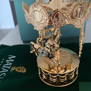 Matashi Crystals 24K Gold Plated Music Box